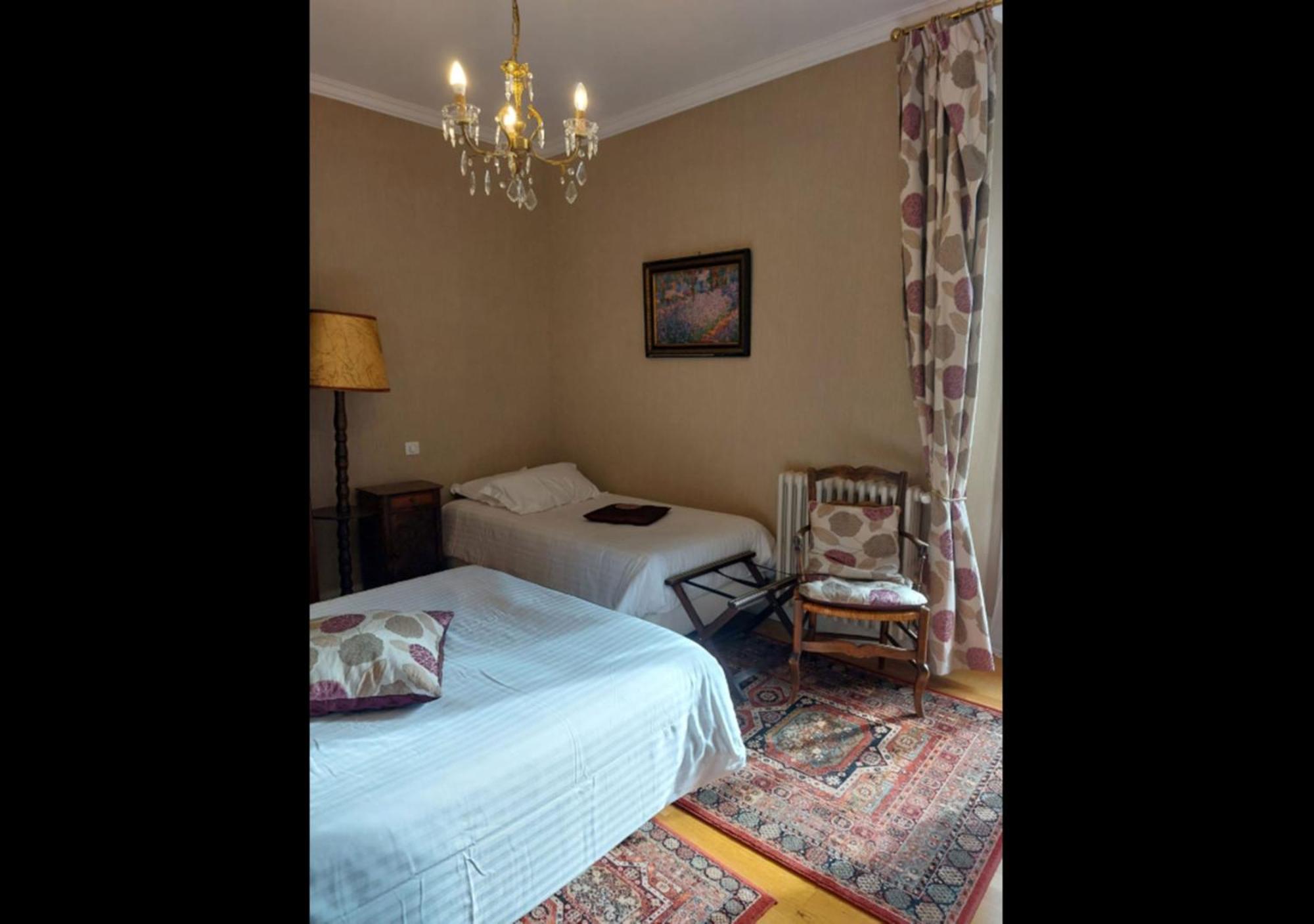 Logis Hotel Beau Site 아르젤레가조스트 외부 사진