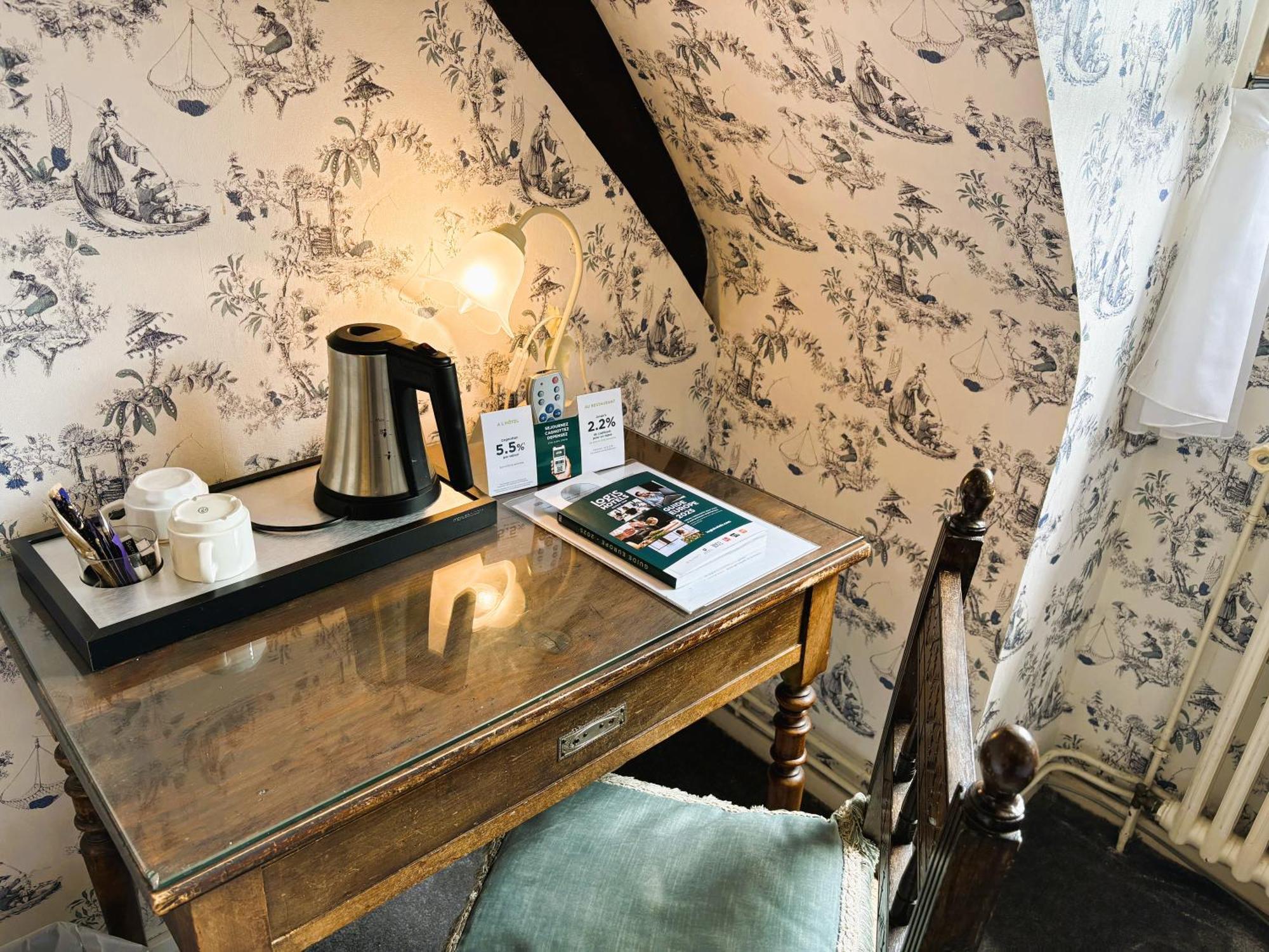 Logis Hotel Beau Site 아르젤레가조스트 외부 사진