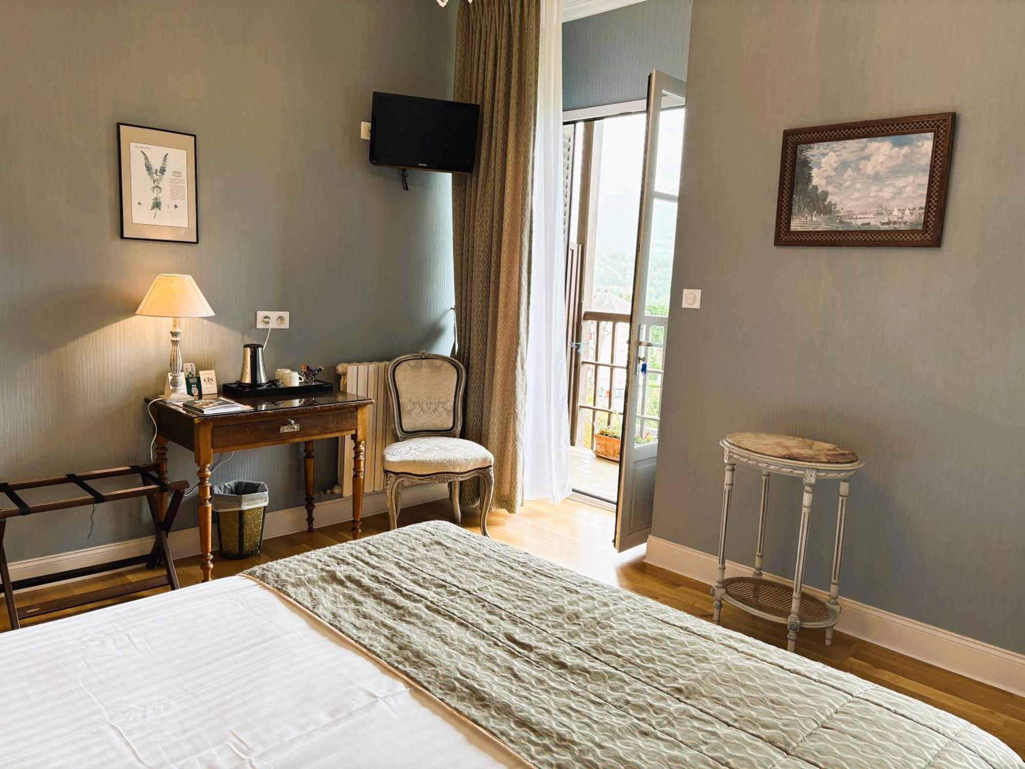 Logis Hotel Beau Site 아르젤레가조스트 외부 사진