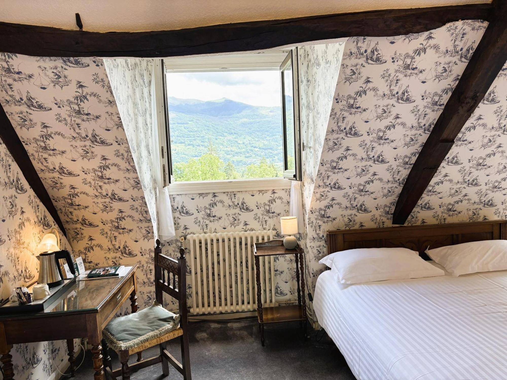 Logis Hotel Beau Site 아르젤레가조스트 외부 사진