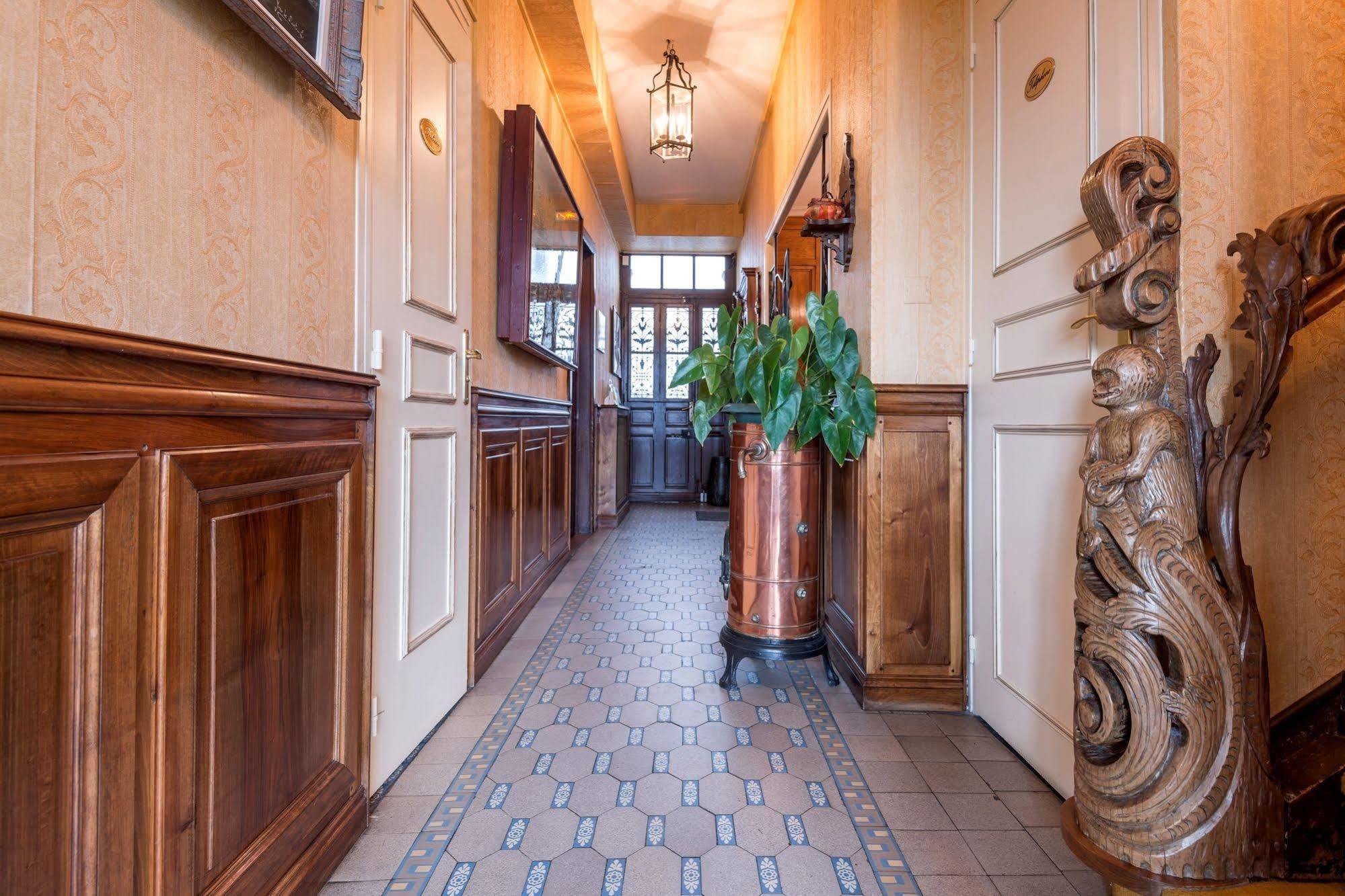 Logis Hotel Beau Site 아르젤레가조스트 외부 사진